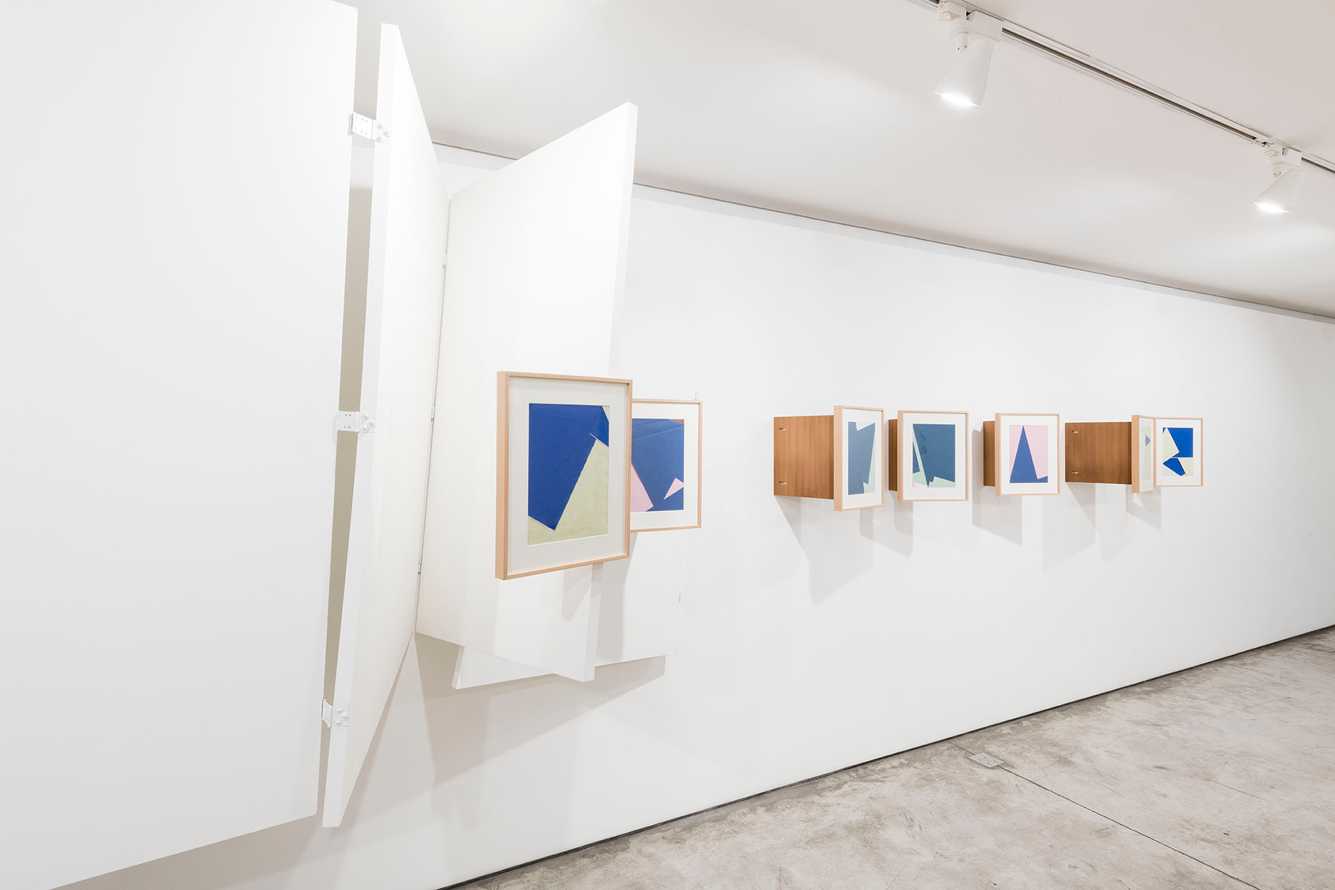 Nuno Sousa Vieira solo exhibition | um entre nós @ Galeria Raquel Arnaud